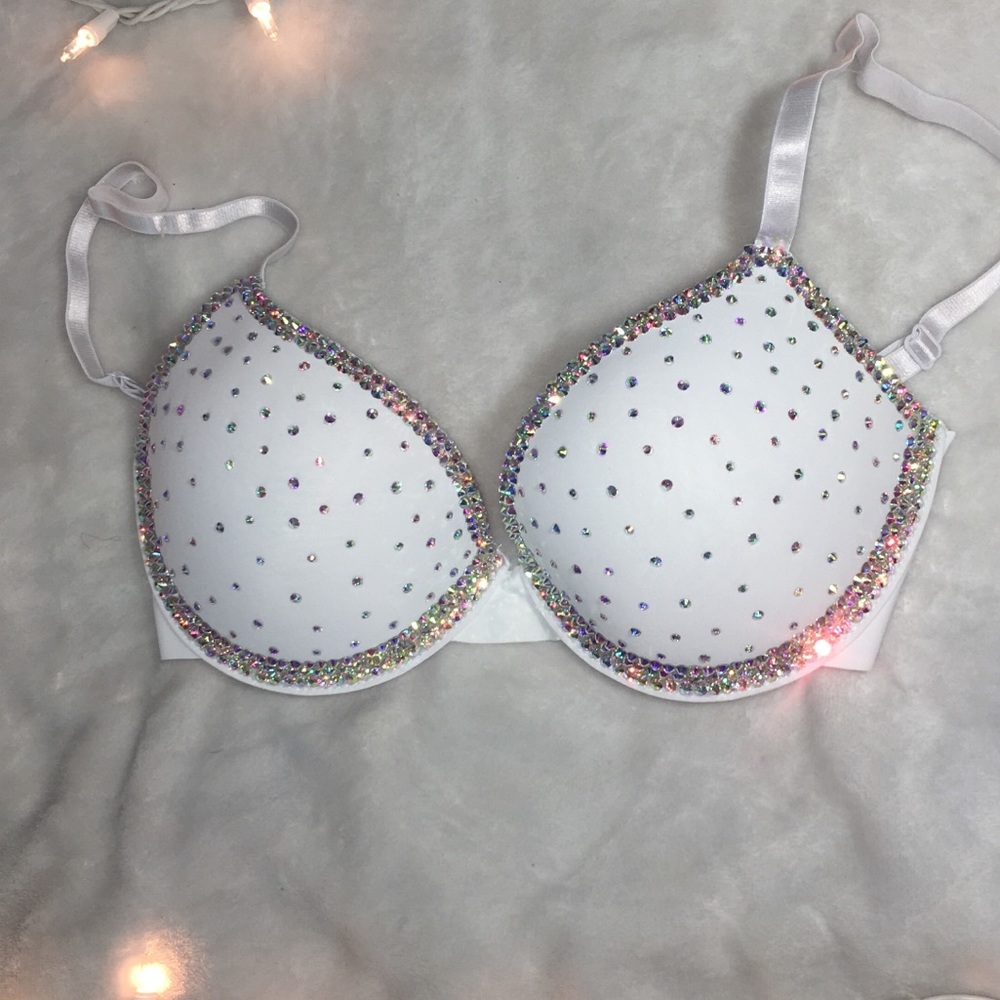 *NOW SOLD* Stunning Swarovski Crystals White Bra - Picture 6 of 8